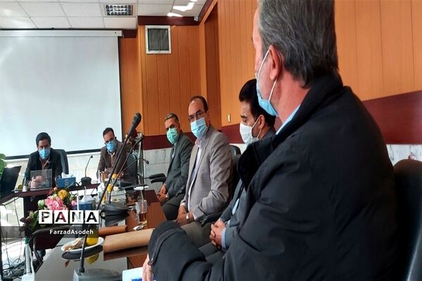 جلسه هم اندیشی موسسان مراکز غیر دولتی  کاشمر