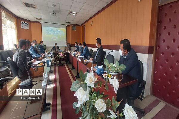 جلسه هم اندیشی موسسان مراکز غیر دولتی  کاشمر