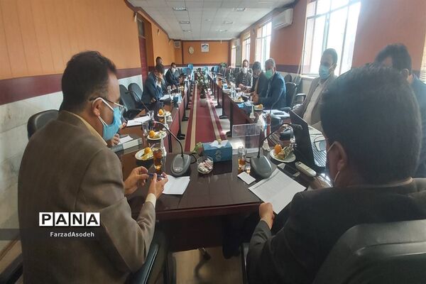 جلسه هم اندیشی موسسان مراکز غیر دولتی  کاشمر