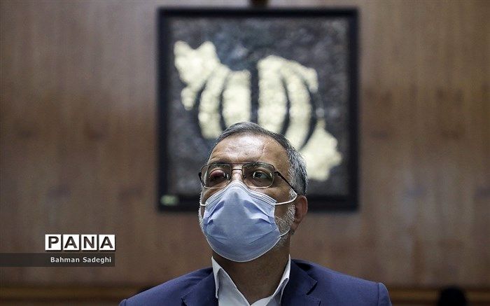 2  تذکر به زاکانی برای پاسخگو نبودن به اعضای شورای شهر تهران