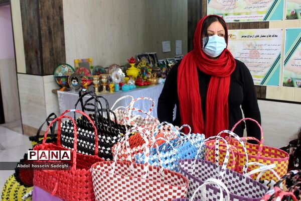 نمایشگاه و فروشگاه صنایع دستی در کانون فرهنگی تربیتی کوثر بوشهر