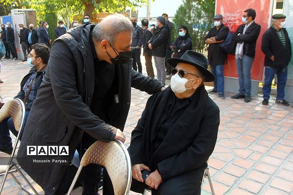 مراسم بدرقه پیکر زنده‌یاد کامبیز درم‌بخش