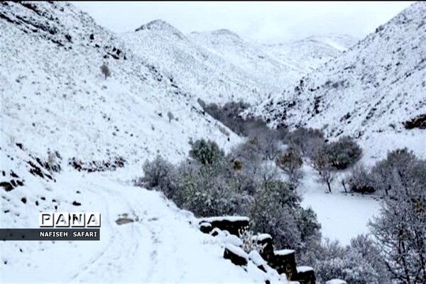 برف در  روستای انجیله