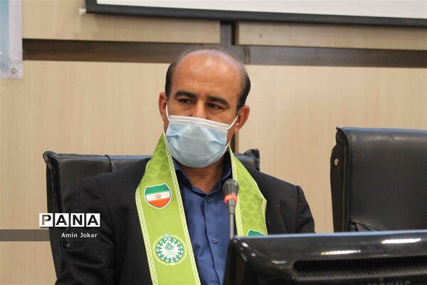 نشست تبیین بازمهندسی تشکیلات پیشتازان ویژه مدیران شهرستان زرین دشت