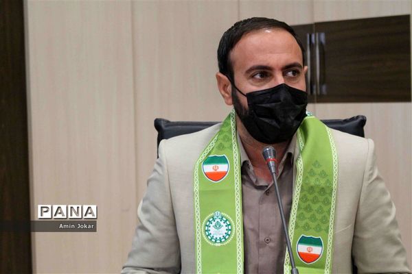 نشست تبیین بازمهندسی تشکیلات پیشتازان ویژه مدیران شهرستان زرین دشت