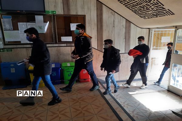 انتخابات شورای دانش آموزی منطقه ۱۵ با تحقق شعاردانش‌آموز محوری و دانش‌آموز باوری