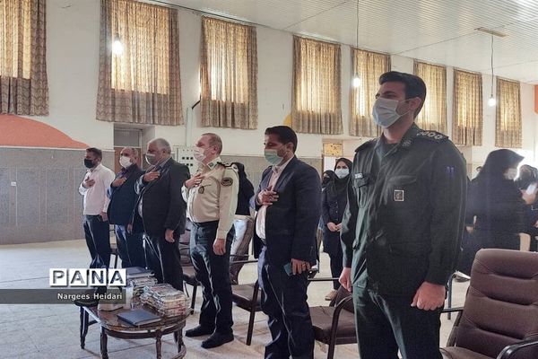 برگزاری نمادین بیست و چهارمین دوره انتخابات شورای دانش‌آموزی شهرستان امیدیه