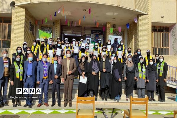 برگزاری مرحله آموزشگاهی المپیاد بازی‌های فکری سرگرمی رویش در شیراز