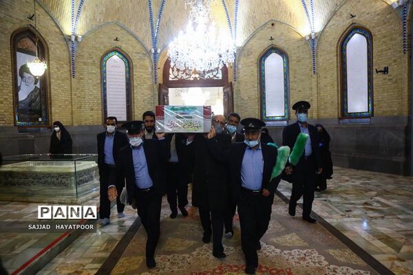 وداع با پیکر شهید فاطمه اسدی در حرم حضرت معصومه و مسجد جمکران