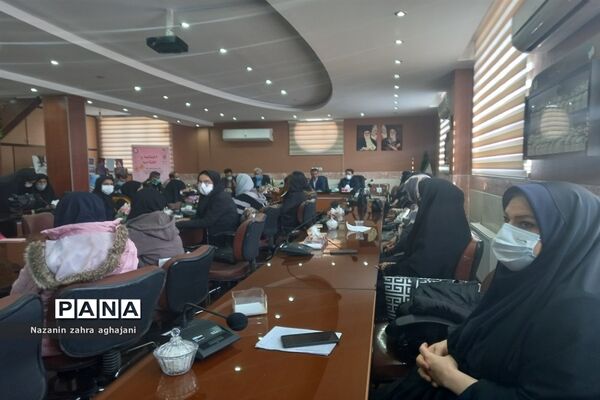 برگزاری هفته مبارزه با اعتیاد و آسیب‌های اجتماعی در شهرستان رباط کریم