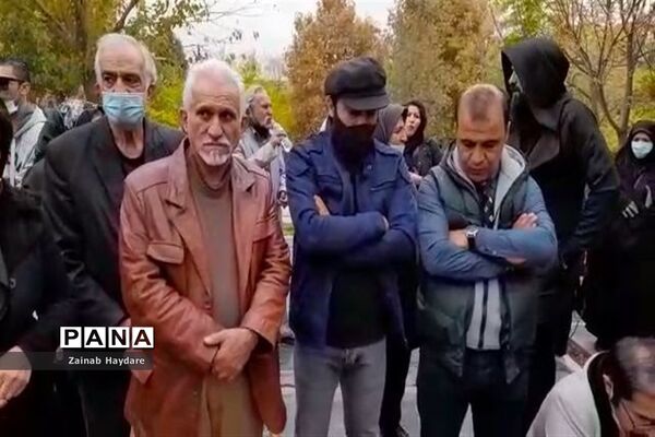 هفتمین سالگرد فوت مرتضی پاشایی در بهشت زهرا تهران