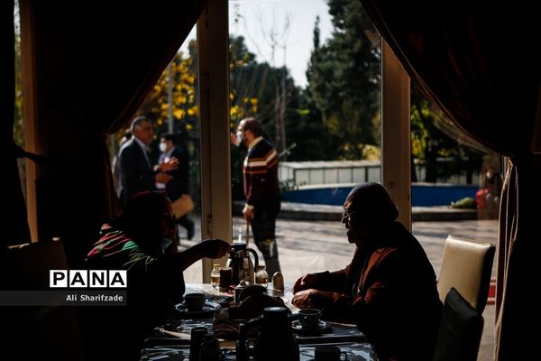 مراسم  جشن تولد هنرمندان پیشکسوت متولد آبان