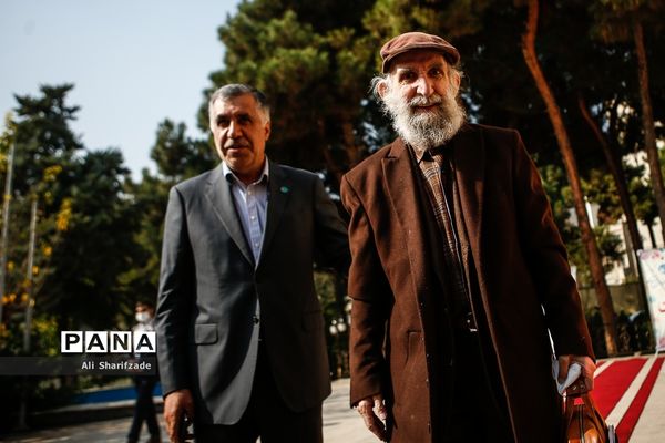 مراسم  جشن تولد هنرمندان پیشکسوت متولد آبان