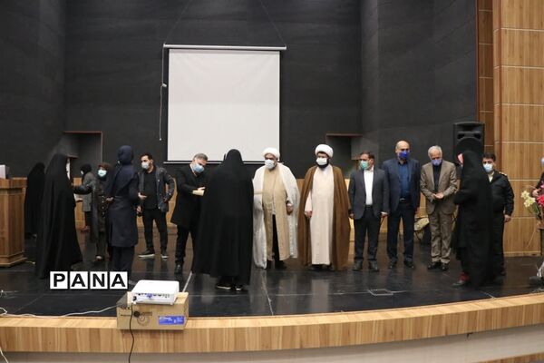 رونمایی از کتاب کوچک‌ترین دانش‌آموزان نویسنده شهر قدس
