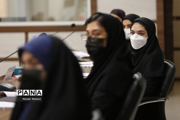 جلسه کارگروه تدوین سند دهمین دوره مجلس دانش‌آموزی