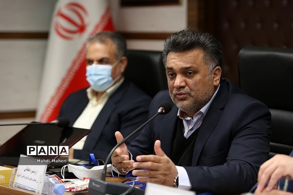 جلسه کارگروه تدوین سند دهمین دوره مجلس دانش‌آموزی