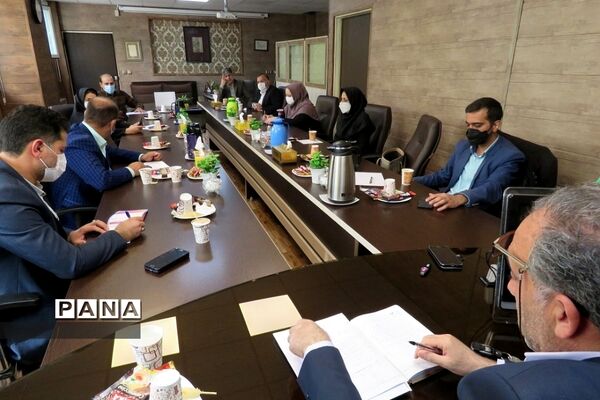 نشست خبری مدیر آموزش و پرورش شهرستان پردیس با خبرنگاران