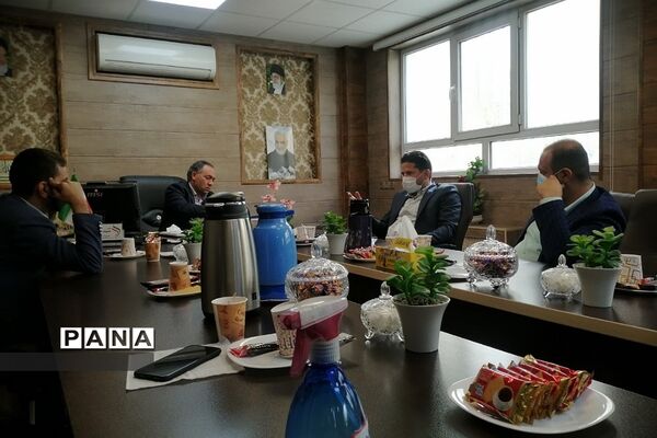 نشست خبری مدیر آموزش و پرورش شهرستان پردیس با خبرنگاران