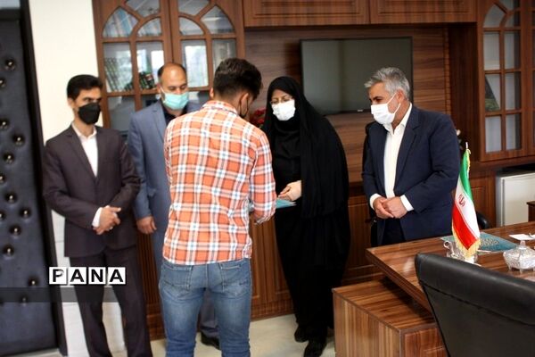 برگزاری مراسم اختتامیه مجلس دانش‌آموزی ابرکوه