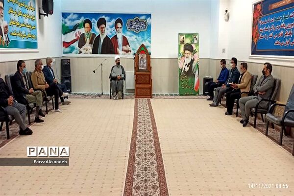 برگزاری جلسه هیئت فوتبال کاشمر در دفتر دفتر امام جمعه