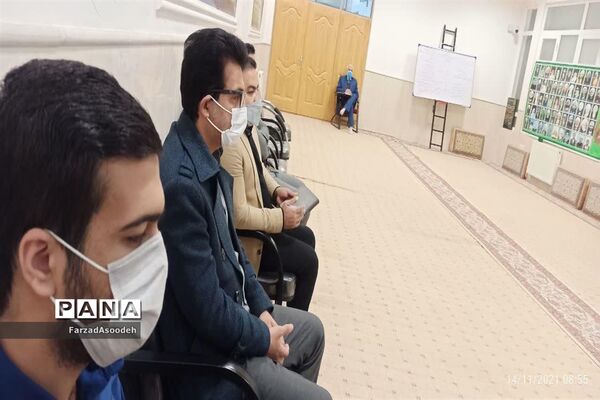 برگزاری جلسه هیئت فوتبال کاشمر در دفتر دفتر امام جمعه