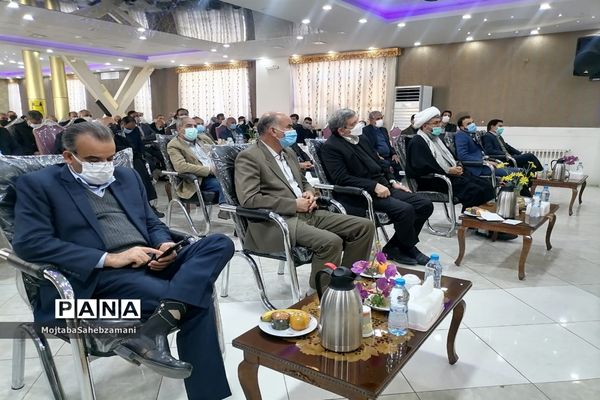 مراسم بزرگداشت خیر مدرسه ساز علی خانی در کاشمر