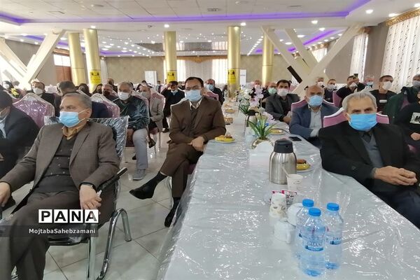 مراسم بزرگداشت خیر مدرسه ساز علی خانی در کاشمر