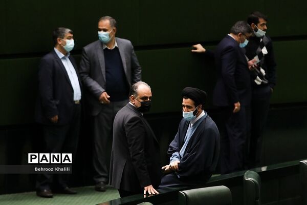 جلسه رای اعتماد وزیر پیشنهادی وزارت آموزش و پرورش در مجلس شورای اسلامی