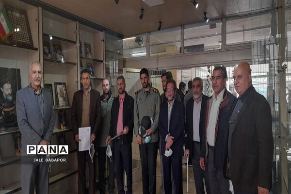گرامیداشت روز حماسه و ایثار و دومین یادوراه ی طرح لاله های روشن دبیرستان سعدی آموزی و پرورش
