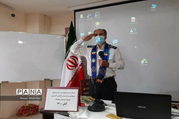 جلسه آموزشی بازمهندسی سازمان دانش‌آموزی  رودهن