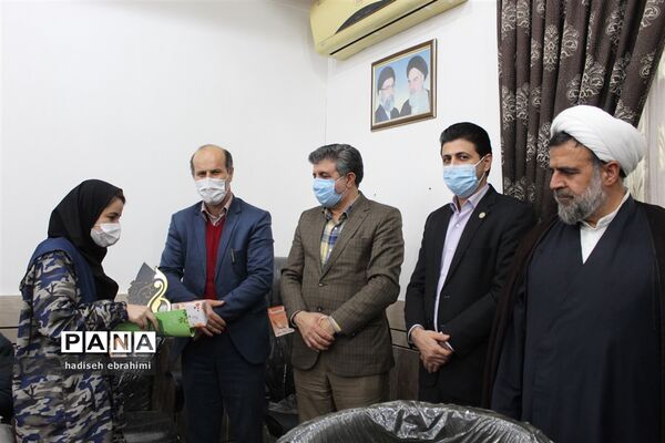 آیین تقدیر از برگزیدگان کشوری و استانی جشنواره های حوزه پرورشی و فرهنگی در گلوگاه