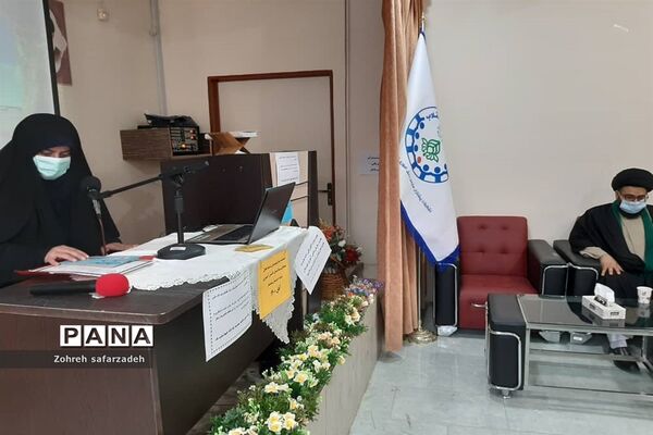 تقدیر از برگزیدگان  قرآنی در رودهن
