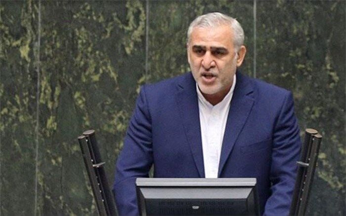 محمودوند: خیل عظیمی از آقازاده‌ها با ثروت‌های افسانه‌ای در آمریکا زندگی می‌کنند