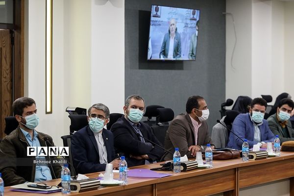 نشست قطب‌های شش گانه کانون‌های فرهنگی تربیتی کشور