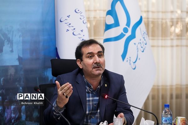 نشست قطب‌های شش گانه کانون‌های فرهنگی تربیتی کشور