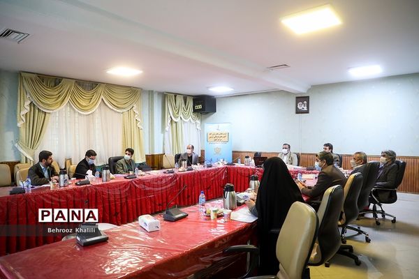 نشست قطب‌های شش گانه کانون‌های فرهنگی تربیتی کشور