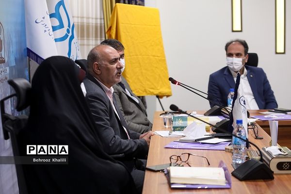 نشست قطب‌های شش گانه کانون‌های فرهنگی تربیتی کشور