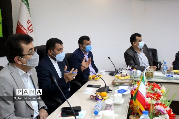 نشست هم اندیشی معاونت آموزش ابتدایی استان بوشهر
