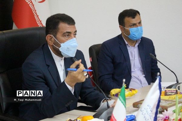 نشست هم اندیشی معاونت آموزش ابتدایی استان بوشهر