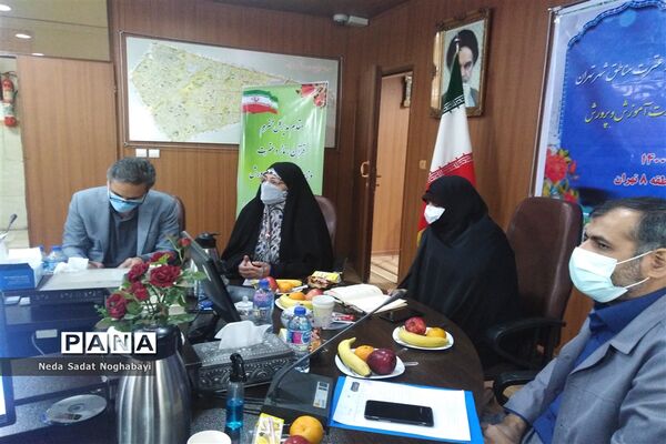 برگزاری جلسه کارشناس مسئولان قرآن، عترت و نماز مناطق شهر تهران در منطقه