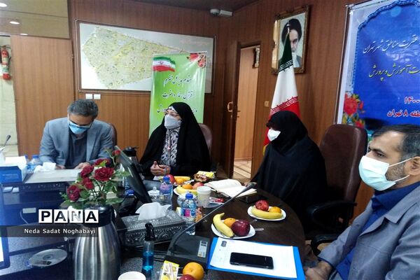 برگزاری جلسه کارشناس مسئولان قرآن، عترت و نماز مناطق شهر تهران در منطقه