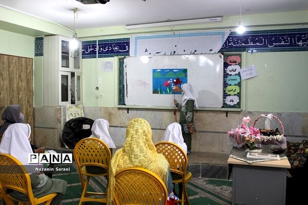 گرامی‌داشت هفته کتاب و کتابخوانی در شهرستان اسلامشهر