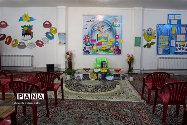 نشست کتابخوانان دبستان بی بی شهربانو گلوگاه