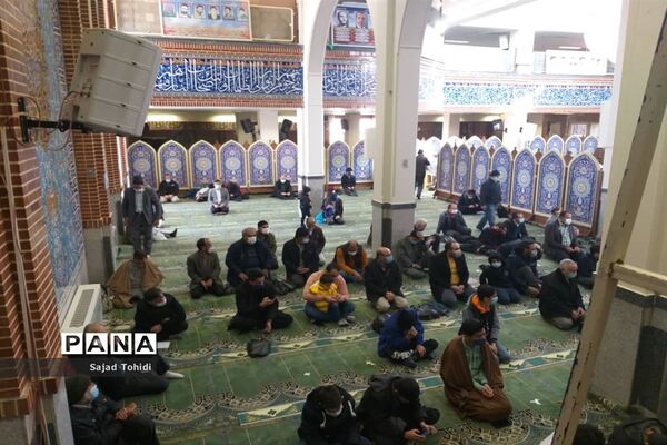 نماز جمعه در مسجد الغدیر پردیس