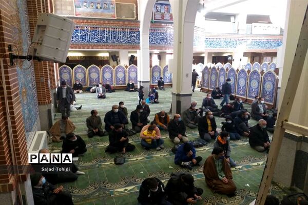 نماز جمعه در مسجد الغدیر پردیس
