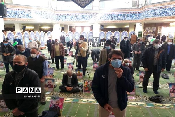 نماز جمعه در مسجد الغدیر پردیس