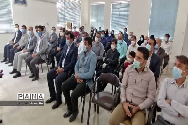 رونمایی کتاب و تجلیل از نویسندگان بخش شبانکاره