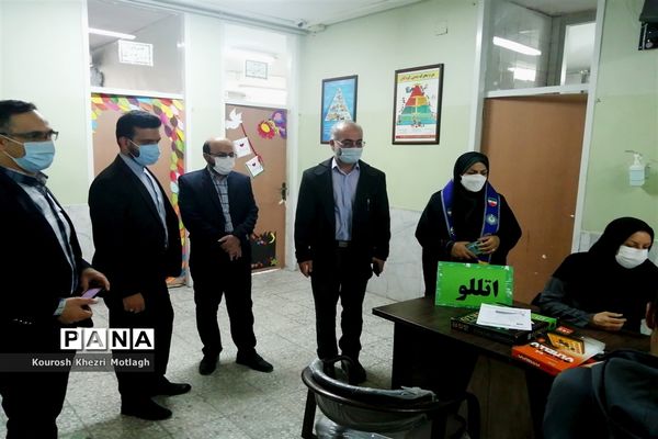 برگزاری اولین کارگاه مربی گری و داوری المپیاد رویش در شهرستان کازرون