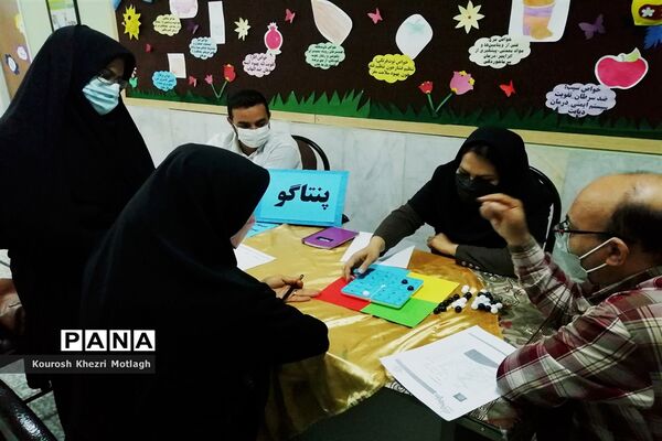 برگزاری اولین کارگاه مربی گری و داوری المپیاد رویش در شهرستان کازرون