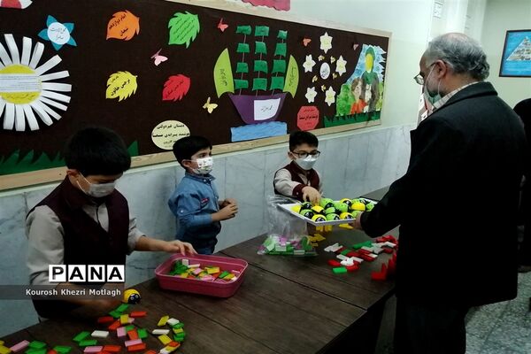 برگزاری مرحله آموزشگاهی هفتمین دوره المپیاد رویش  در مدارس کازرون